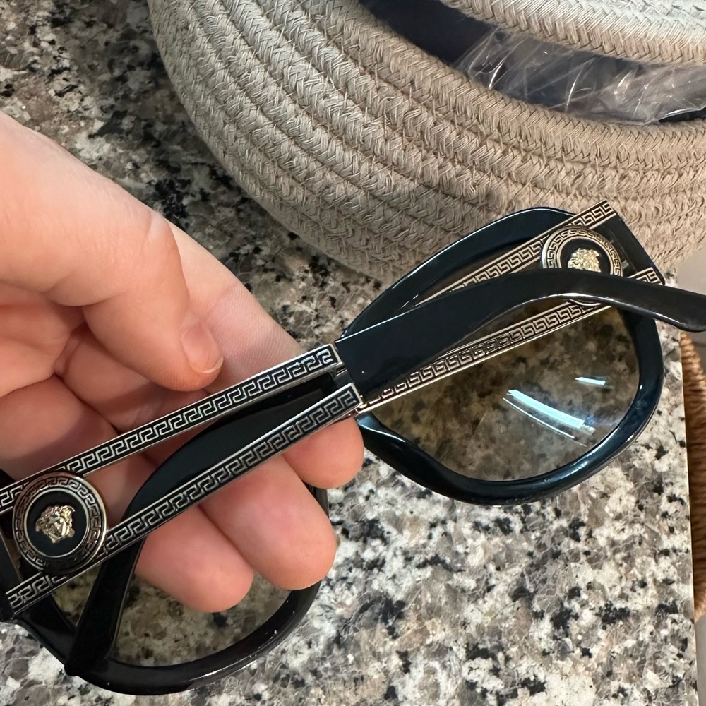 Versace glasses - Picture 5 of 5